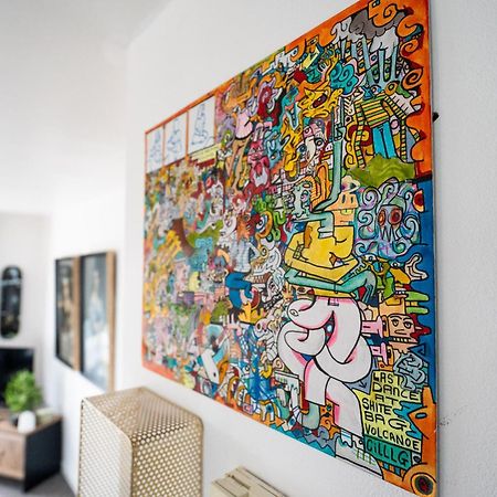 Artistic Stunning Apartment City View Londonderry Exteriör bild