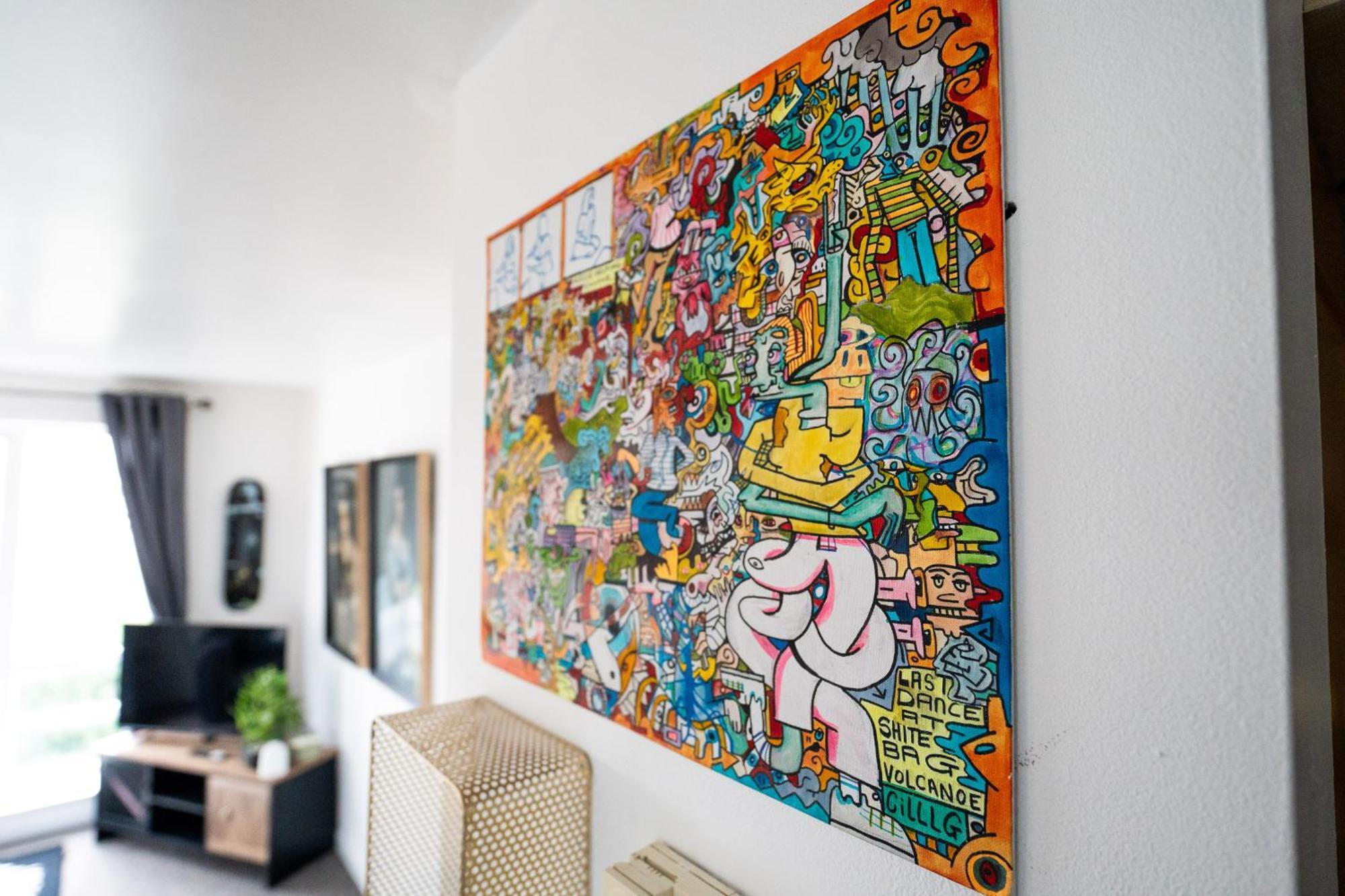 Artistic Stunning Apartment City View Londonderry Exteriör bild